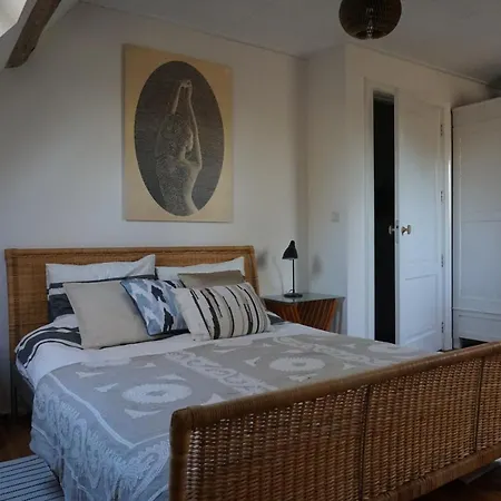 Farmhouse بيت للعطل *