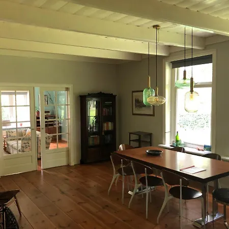 بيت للعطل Farmhouse Midwoud